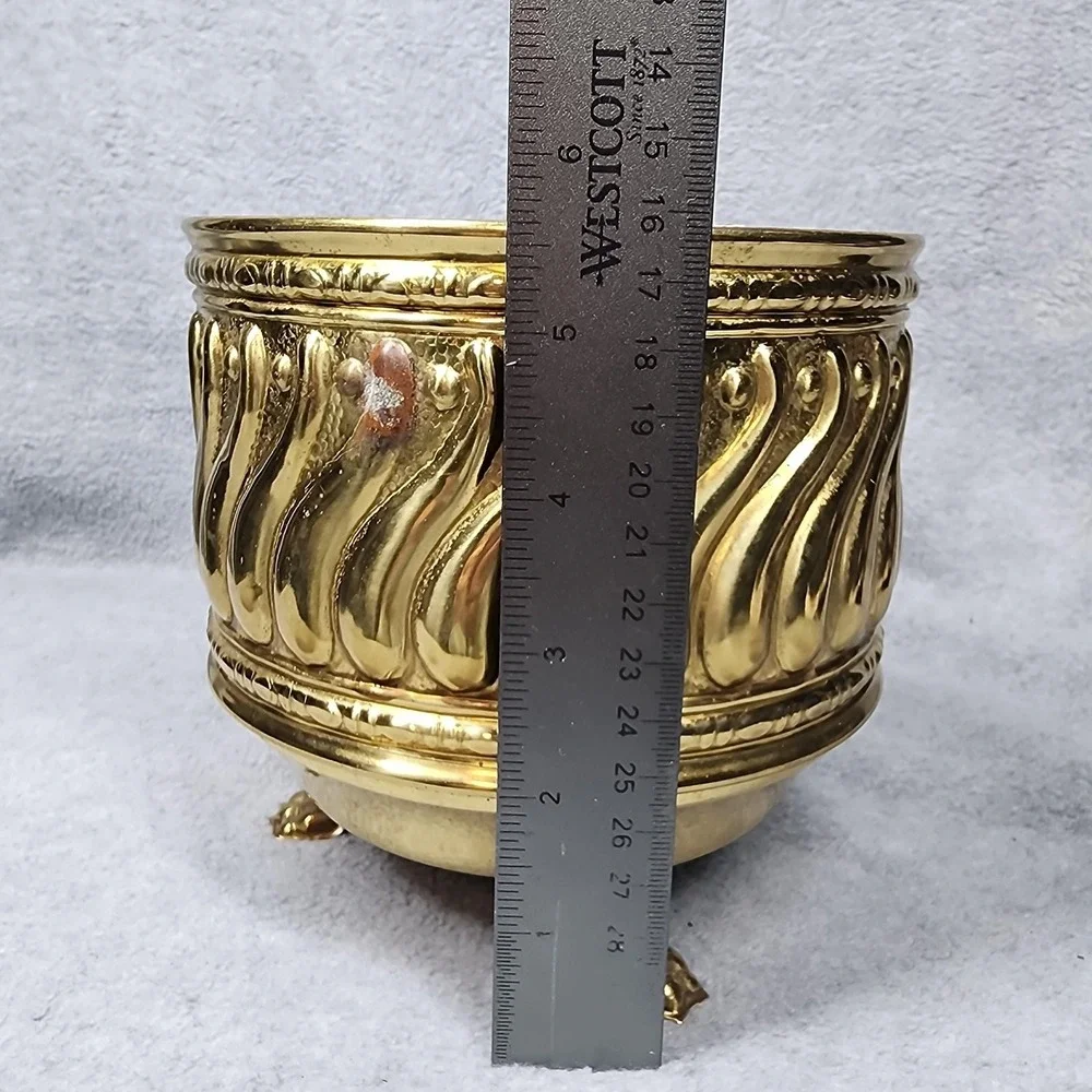 Vintage Brass Footed Pedestal Bowl Lion Paw Feet Baroque Rococo Gold Tone Decor